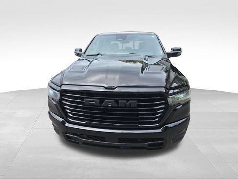 Used 2025 RAM 1500 Laramie w/ Night Edition AWD/4WD image 10