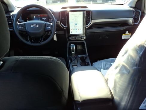 New 2025 Ford Ranger XLT image 9