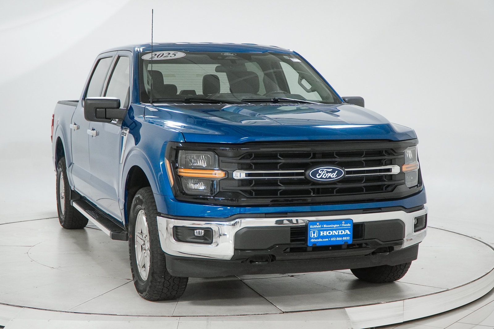 Used 2025 Ford F150 XLT w/ Equipment Group 301A Standard AWD/4WD image 13