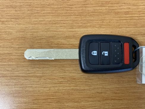 Used 2017 Honda Fit LX image 31