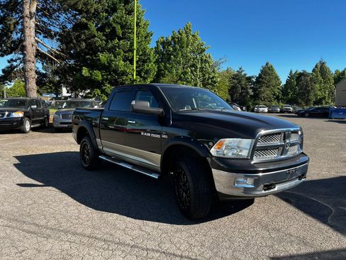 Used 2011 RAM 1500 Laramie AWD/4WD image 1