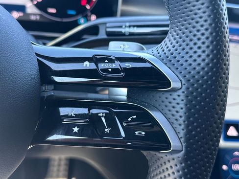 Certified 2025 Mercedes-Benz CLE 300 4MATIC Coupe image 23