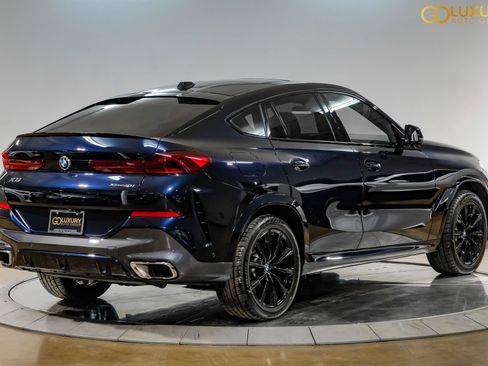 Used 2025 BMW X6 xDrive40i w/ Climate Comfort Package AWD/4WD image 10