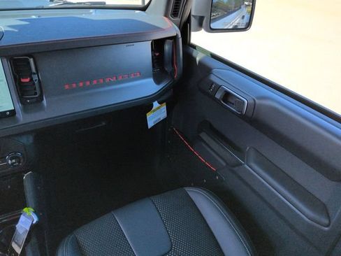 Used 2026 Ford Bronco Raptor AWD/4WD image 21