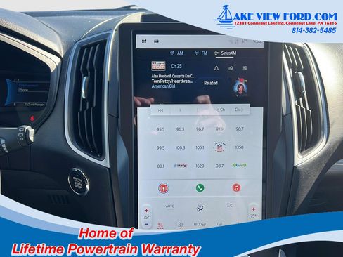 Used 2024 Ford Edge SEL w/ Convenience Package image 32