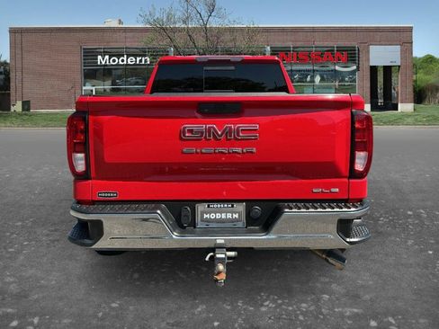 Used 2020 GMC Sierra 1500 SLE w/ SLE Value Package AWD/4WD image 3