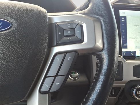 Used 2022 Ford F250 Lariat w/ Lariat Ultimate Package AWD/4WD image 23