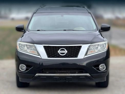 Used 2015 Nissan Pathfinder SV image 5