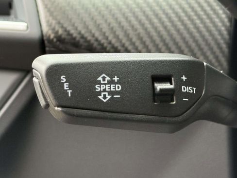 Used 2022 Audi e-tron GT Prestige AWD/4WD image 28