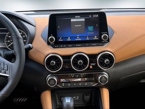 New 2025 Nissan Sentra SV w/ SV Premium Package image 6