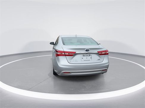 Used 2014 Toyota Avalon Limited image 7