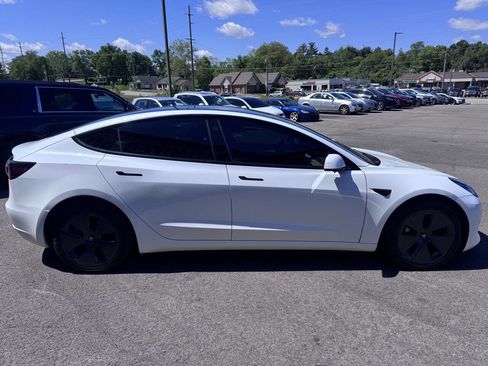 Used 2023 Tesla Model 3 Standard Range RWD image 6