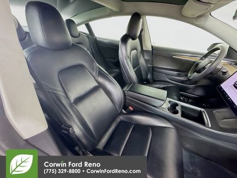 Used 2022 Tesla Model 3 Long Range AWD/4WD image 27
