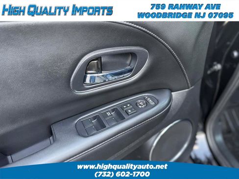 Used 2021 Honda HR-V EX-L image 49