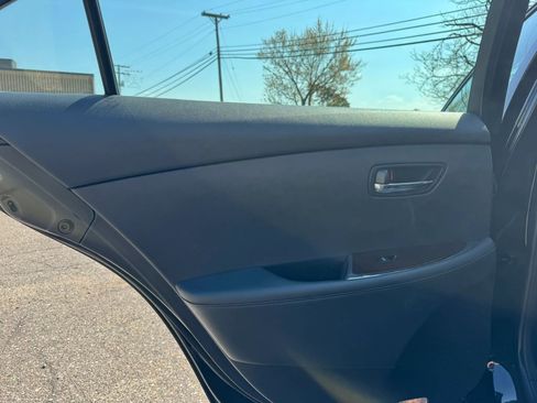 Used 2011 Lexus ES 350 FWD image 40