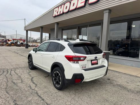 Used 2021 Subaru Crosstrek 2.0i Premium AWD/4WD image 3