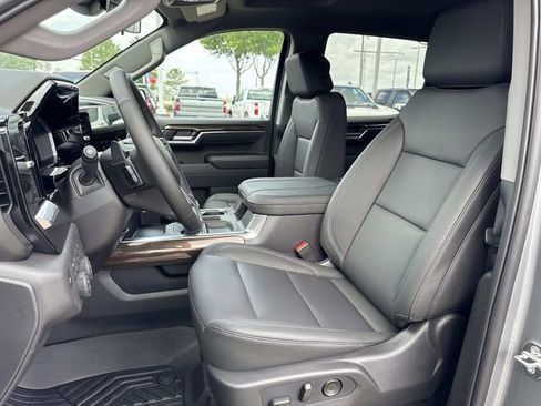 New 2026 Chevrolet Silverado 1500 RST w/ Z71 Off-Road Package AWD/4WD image 17