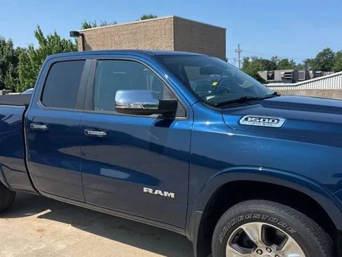 Used 2019 RAM 1500 Laramie AWD/4WD image 14