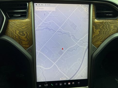 Used 2019 Tesla Model S Long Range AWD/4WD image 24