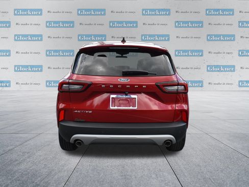 Used 2023 Ford Escape Active w/ Tech Pack #2 FWD image 7