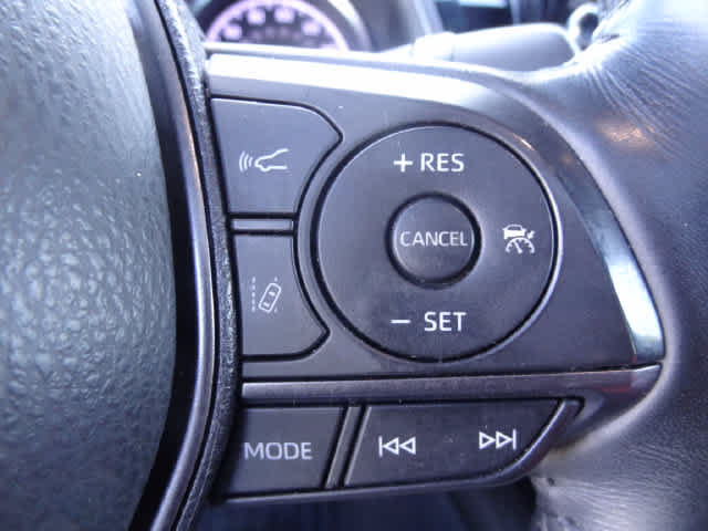 Used 2023 Toyota Camry XSE w/ Cold Weather Package FWD image 18