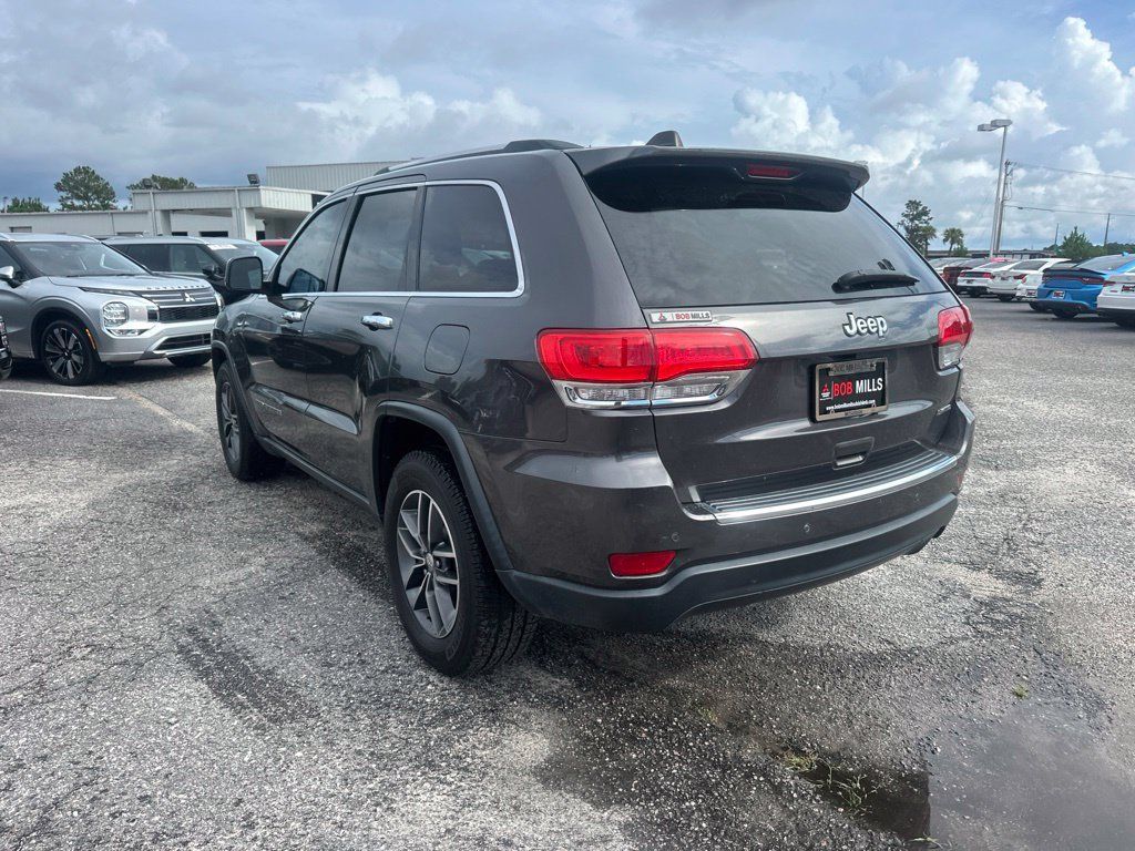 Used 2018 Jeep Grand Cherokee Limited RWD image 5
