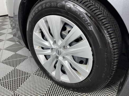 Used 2025 Nissan Sentra S FWD image 10