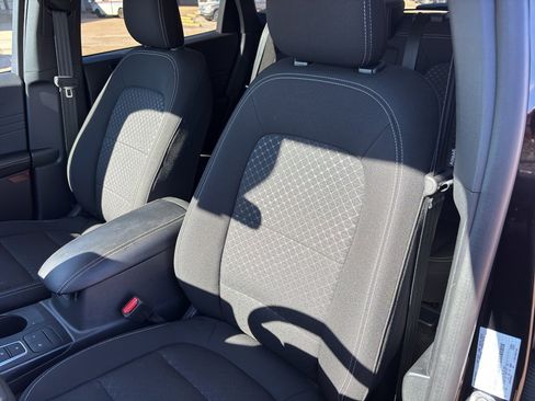 Used 2024 Ford Escape Active image 39