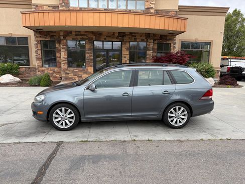 Used 2014 Volkswagen Jetta TDI FWD image 2