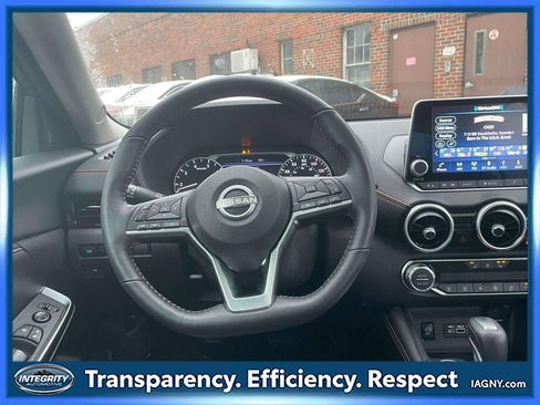 Certified 2024 Nissan Sentra SR w/ SR Premium Package image 14