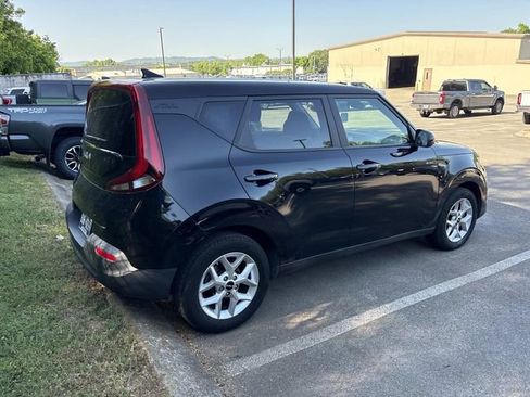 Used 2022 Kia Soul LX w/ Technology Package image 7