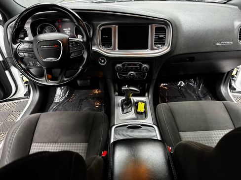 Used 2022 Dodge Charger R/T image 36