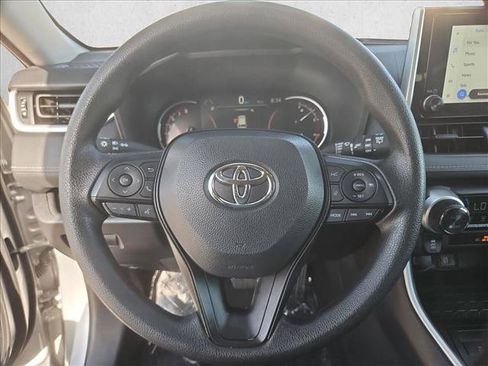 Used 2025 Toyota RAV4 XLE FWD image 13
