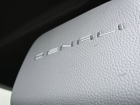 Used 2022 GMC Sierra 3500 Denali w/ Technology Package image 23