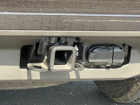 Certified 2025 Ford Expedition Active AWD/4WD image 10