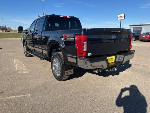 Used 2022 Ford F350 Lariat w/ Lariat Ultimate Package image 5