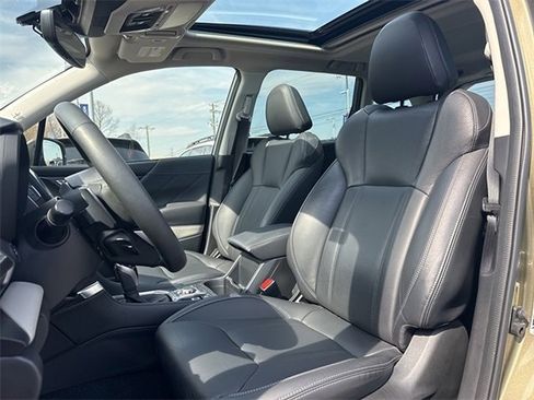 Used 2024 Subaru Forester Limited image 9