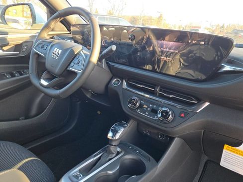 New 2026 Buick Envista Preferred w/ Convenience I Package FWD image 8