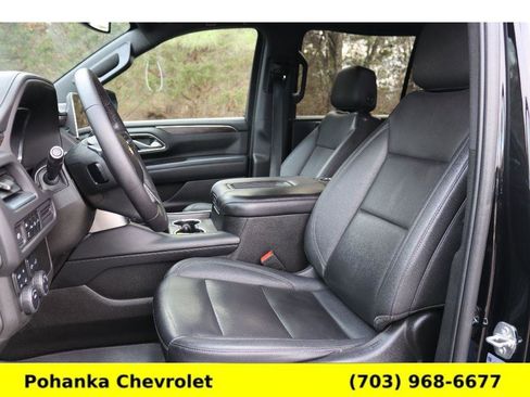 Used 2022 Chevrolet Suburban LT image 21