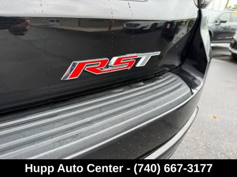 Used 2022 Chevrolet Suburban RST w/ Luxury Package AWD/4WD image 29