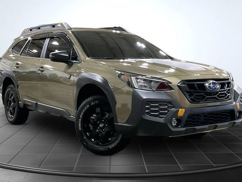 Used 2025 Subaru Outback Wilderness w/ Wilderness Package image 12