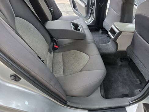 Used 2021 Toyota Camry LE FWD image 27