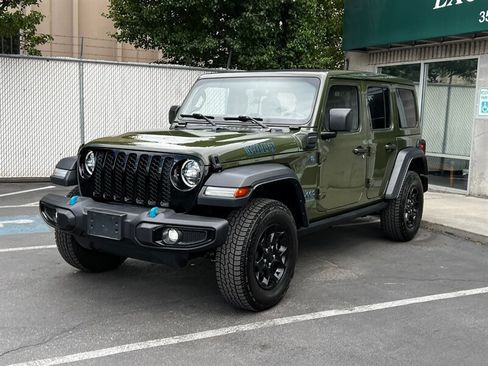 Used 2023 Jeep Wrangler Unlimited w/ Sun & Screen Package AWD/4WD image 3