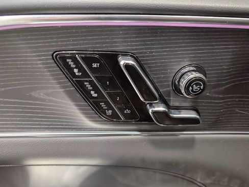 Used 2024 Cadillac Lyriq Sport AWD/4WD image 16