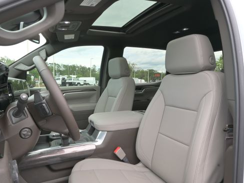New 2026 Chevrolet Silverado 1500 LTZ AWD/4WD image 9