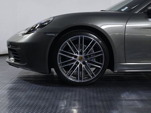 Used 2025 Porsche 718 Cayman image 24