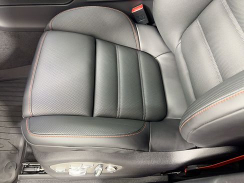 New 2026 Porsche Macan GTS image 14