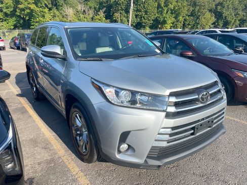 Used 2017 Toyota Highlander Limited Platinum w/ Protection Package #3 AWD/4WD image 2