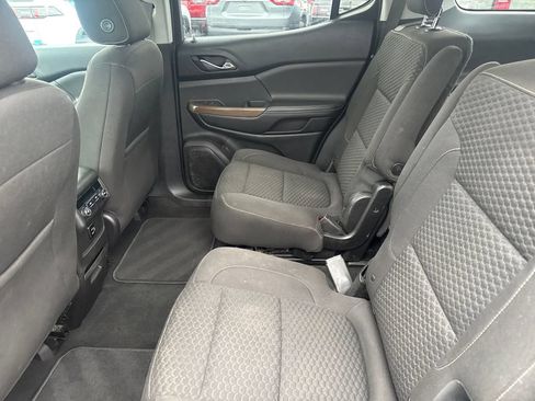 Used 2018 GMC Acadia SLE FWD image 34