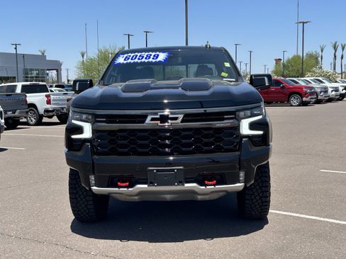 Certified 2025 Chevrolet Silverado 1500 ZR2 AWD/4WD image 8